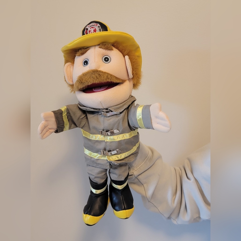 Sunny Toys Firefighter Puppet